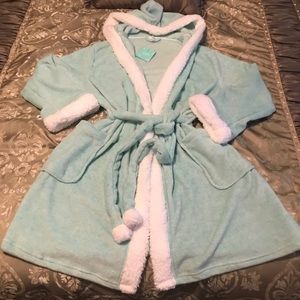 NWT Half length bath robe.